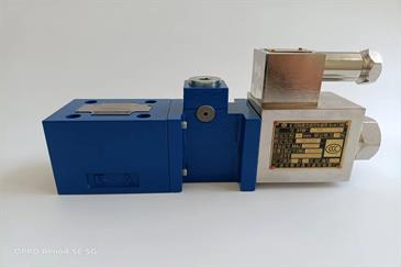 WEMM10防爆帶手動(dòng)輔助電磁換向閥